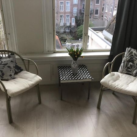 Bed and Breakfast Frank'S And Chong'S Excellent Location Ámsterdam Exterior foto